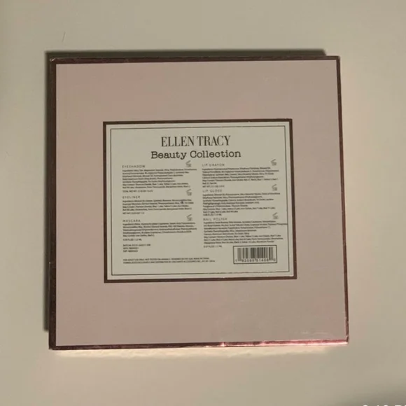 Makeup set - Picture 3 of 3